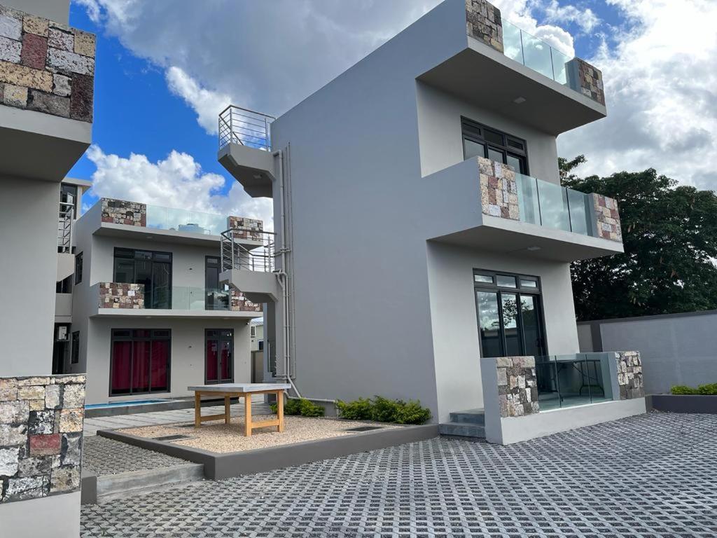 John House Studio No 7 Flic en Flac ภายนอก รูปภาพ